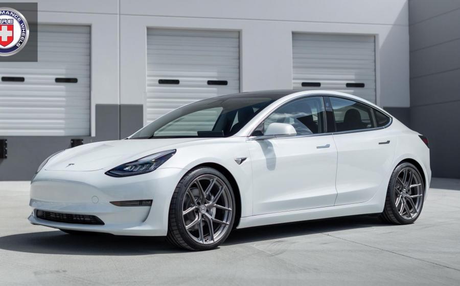 Tesla Model 3 on HRE Wheels (P101SC) '2019